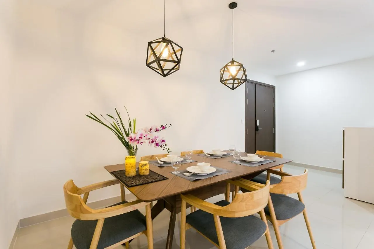 Poseidon Cbd Rivergate Apartment Free Pool & Gym Ho Chi Minh City